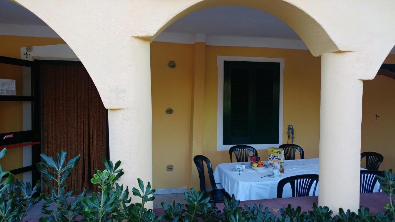 Residence Parco Del Sole 罗迪-加尔加尼科 外观 照片